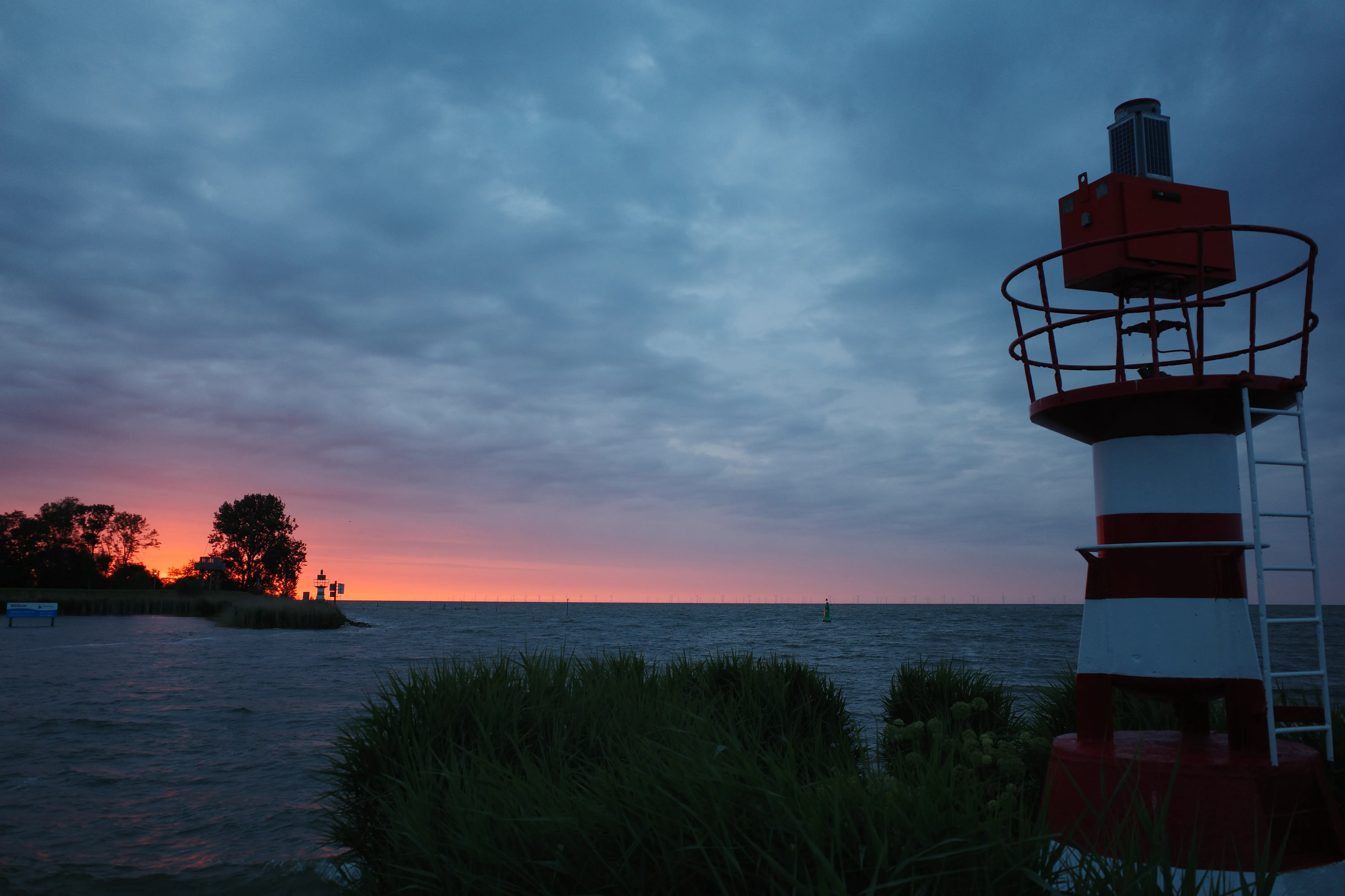Sonnenaufgang beim Aufstehen in Enkhuizen.